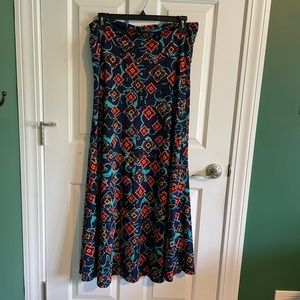 LuLaRoe Maxi Skirt 2XL